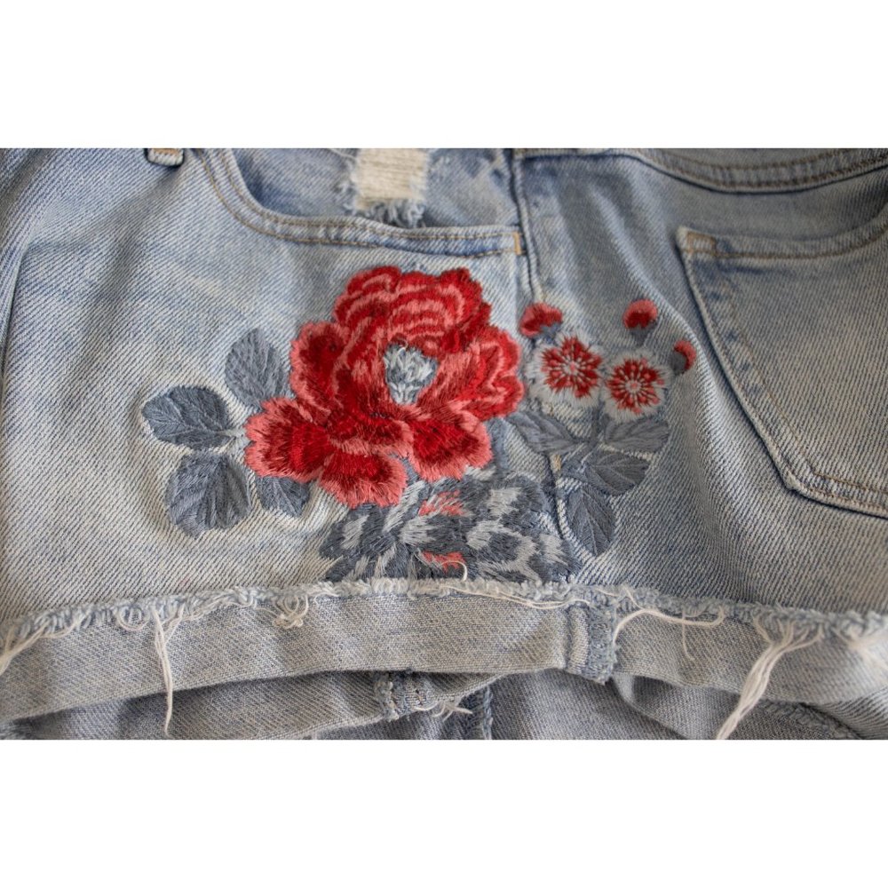 Hollister Low Rise Short Short - Distressed Jean Shorts with Embroidery - 28 - Picture 6 of 13